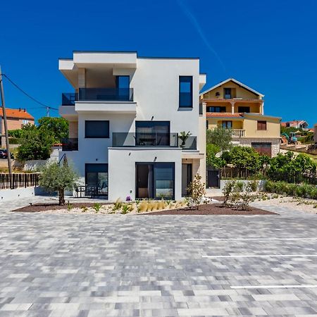 Casa Mia Apartments With Parking زادار المظهر الخارجي الصورة