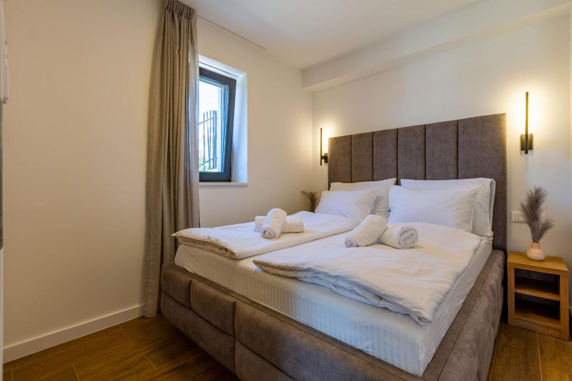 Casa Mia Apartments With Parking زادار الغرفة الصورة