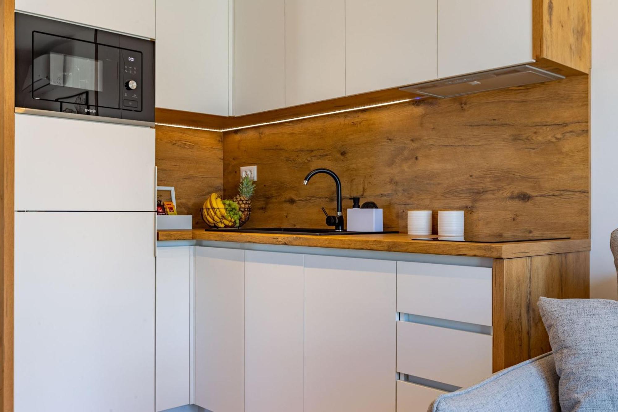 Casa Mia Apartments With Parking زادار الغرفة الصورة