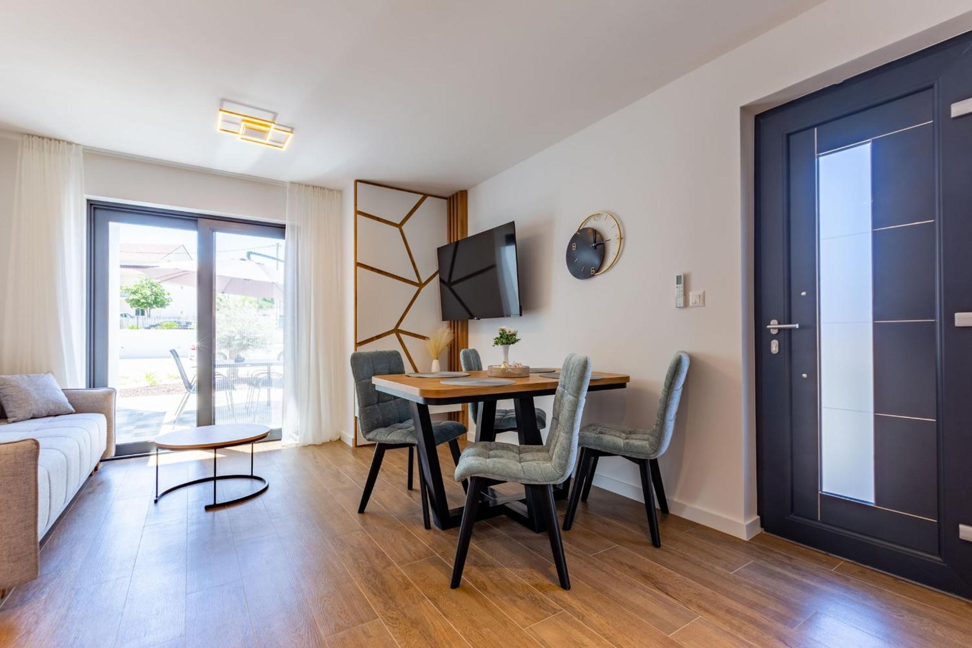 Casa Mia Apartments With Parking زادار الغرفة الصورة
