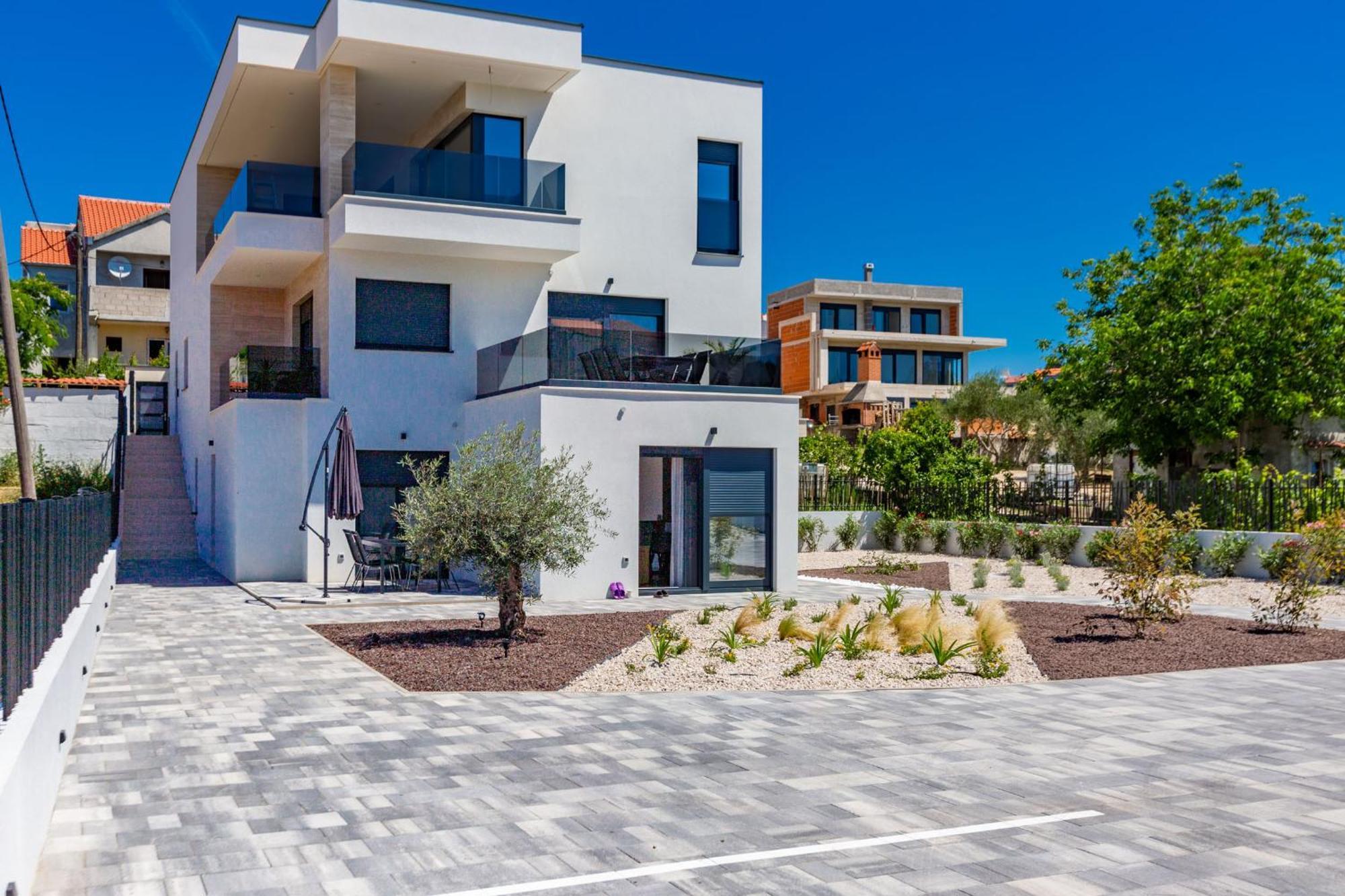 Casa Mia Apartments With Parking زادار المظهر الخارجي الصورة