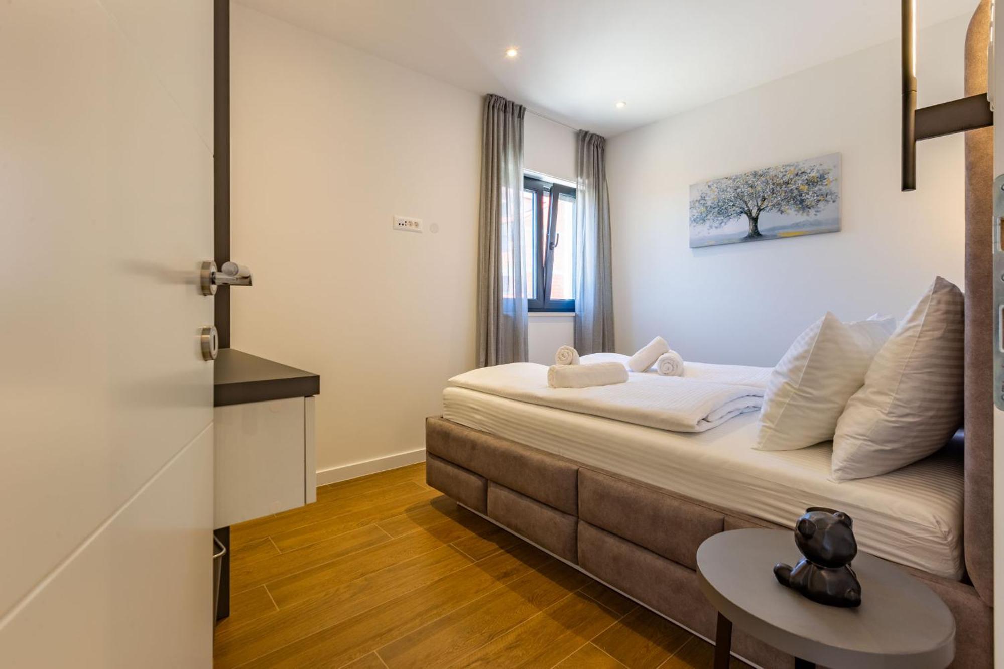 Casa Mia Apartments With Parking زادار المظهر الخارجي الصورة