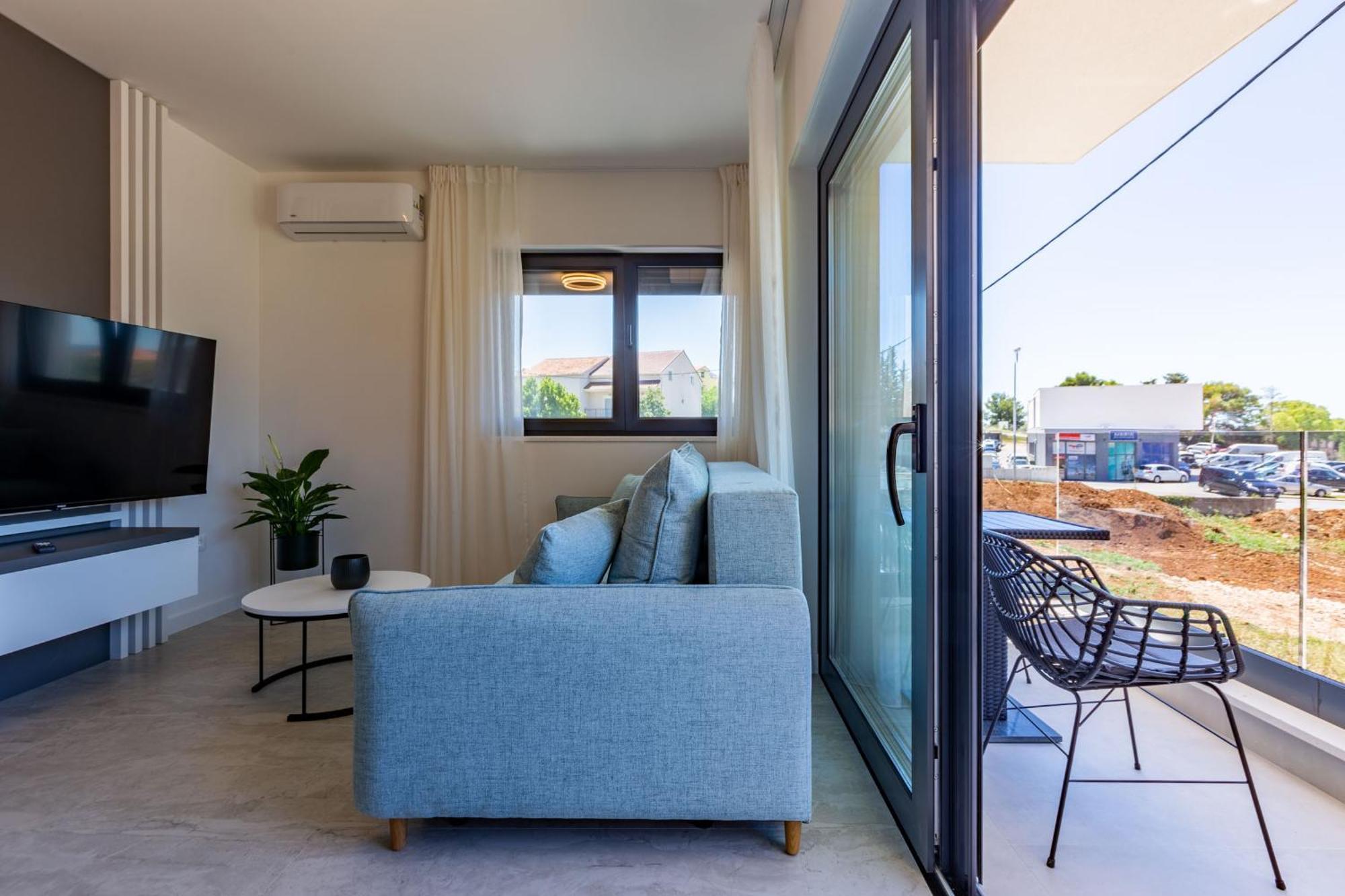 Casa Mia Apartments With Parking زادار المظهر الخارجي الصورة