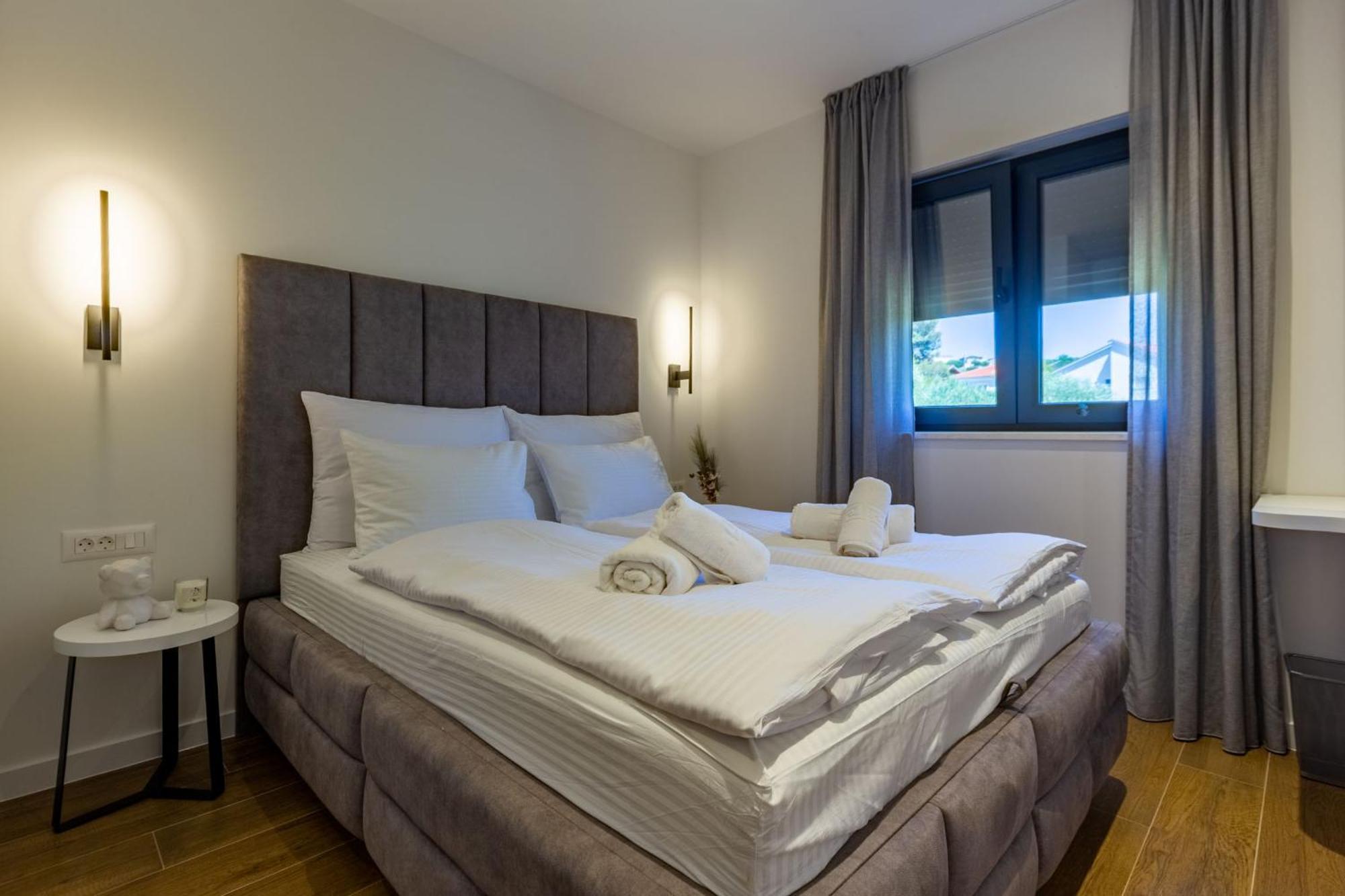 Casa Mia Apartments With Parking زادار المظهر الخارجي الصورة